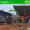 Công nhân vận hành máy băm gỗ 10 tấn GREEN MECH